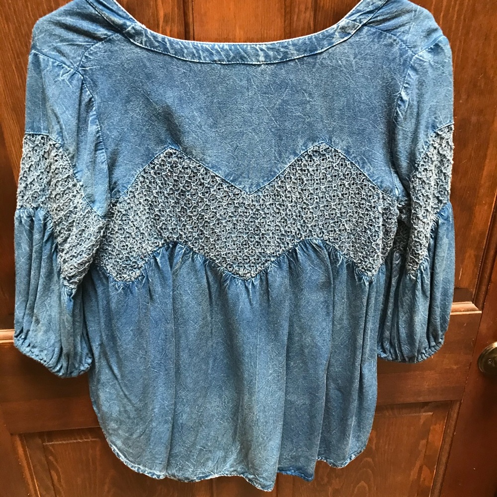 Cute denim top.! - Picture 2 of 2